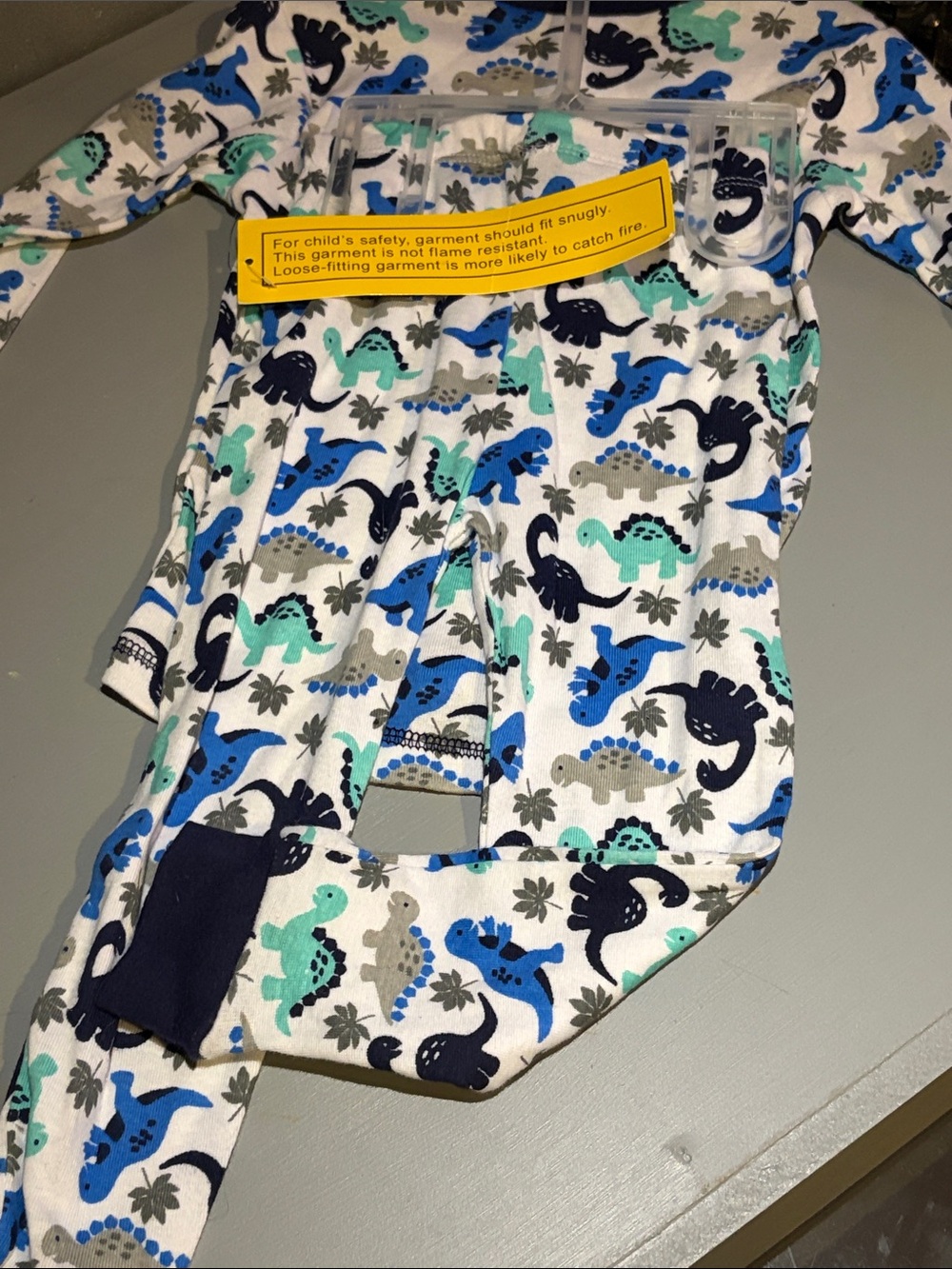 3 One-Piece sets - Picture 3 of 10